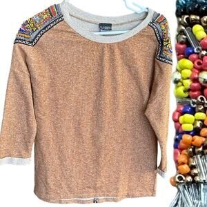 Daytrip Buckle Heathered Beaded Top so much detail Size Medium